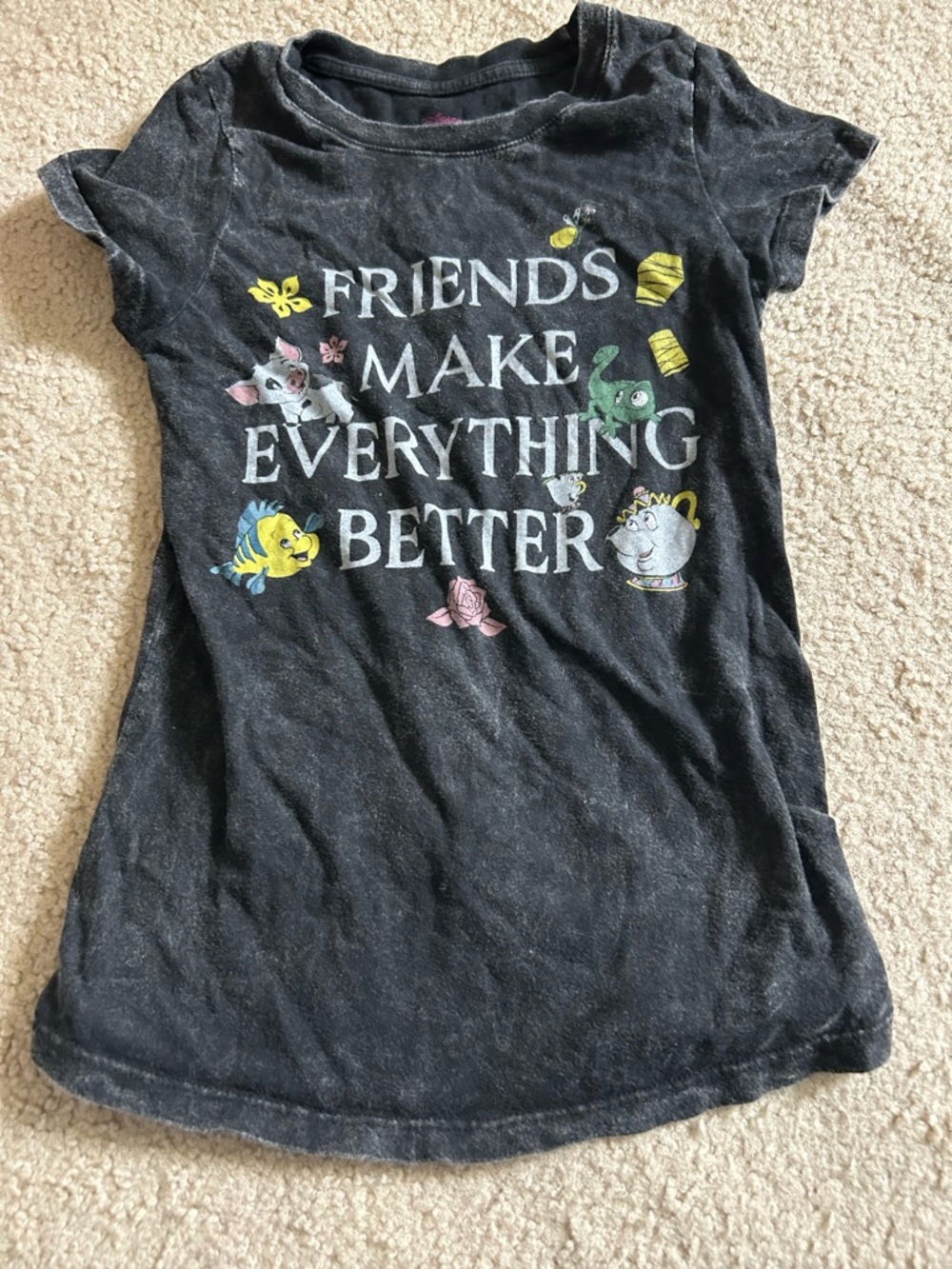 Disney Princess " Friends Make Everything Better"  Girl's  T-shirt Medium
